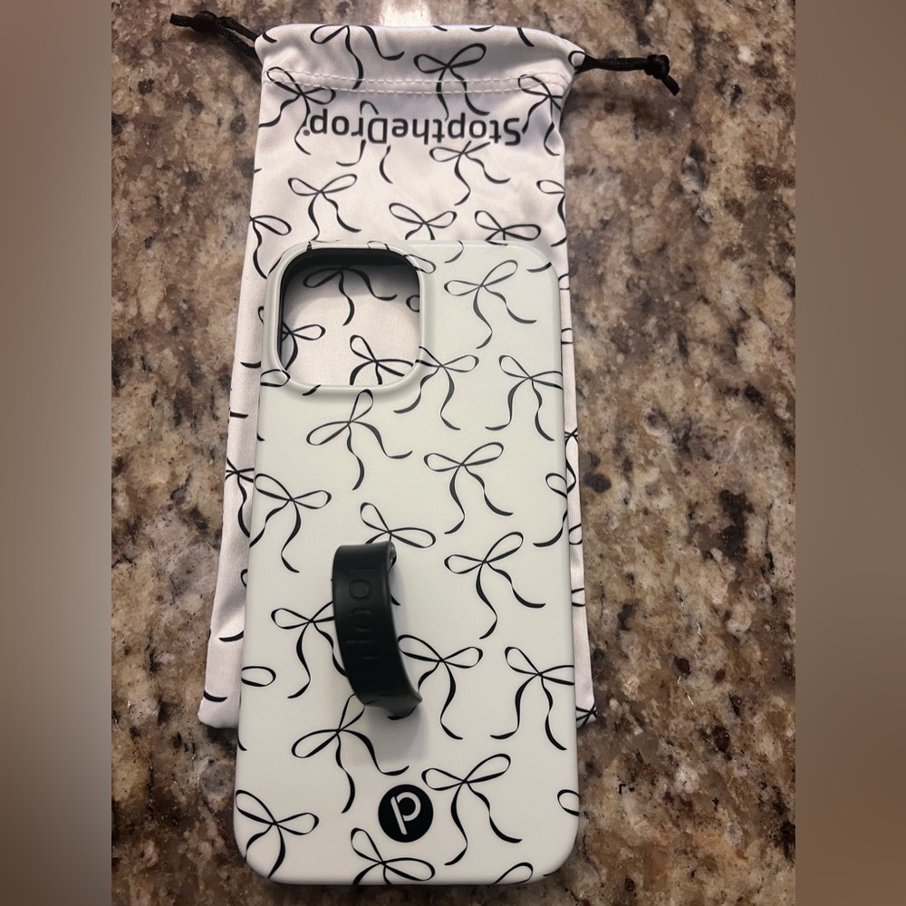 Loopy Case White with Black Bow Pattern - iPhone 13 Pro Max